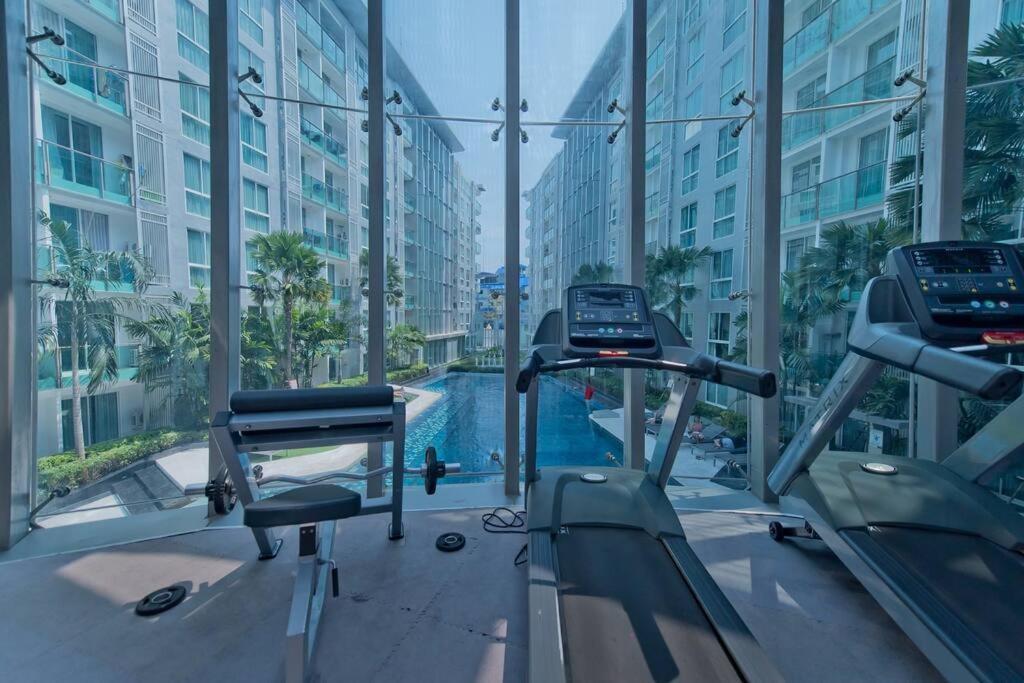Getaway Studio In City Center Residence Pattaya Buitenkant foto